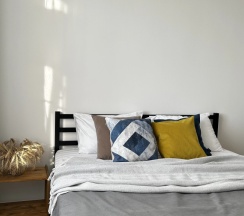 Апартаменты Comfort с 3 комнатами с видом на город в Апартаменты WHITE APARTMENT рядом с центром