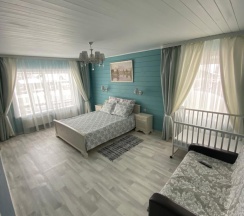 Дом с мангальной зоной в Гостевой дом Фроловых