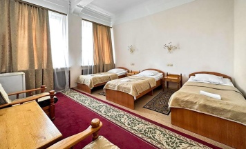 Номер эконом с 3 односпальными кроватями в Smart Hotel KDO Новосибирск