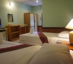Двухместный номер Standard 2 отдельные кровати в C & C Resort Nangrong