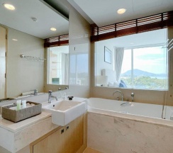 Двухместный люкс с кухней c 1 комнатой с балконом двуспальная кровать в Splash Beach Resort 