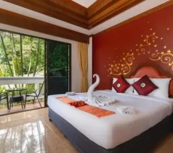 Номер семейный с балконом в Memory Karon Resort