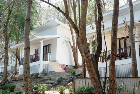 пляж Ао Вонг Дуан: Курортный отель The C Samet Beach Resort