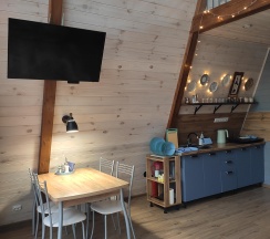 A-frame house в А-фрейм Рыжая Такса