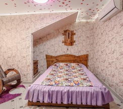 Номер стандарт с 1 двуспальной кроватью №6 в Медведь