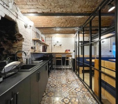 Капсула в 7-местном женском номере “Агата” в Bookcase Hotel&Hostel
