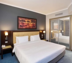 Двухместный номер Premium двуспальная кровать в Radisson Hotel Astana