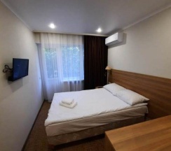 Стандарт 2х местный с видом на парк (корпус 3) в Небуг