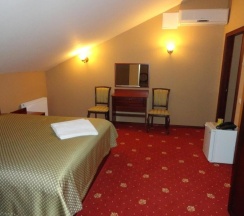 Трехместный стандарт в Перекресток джаза