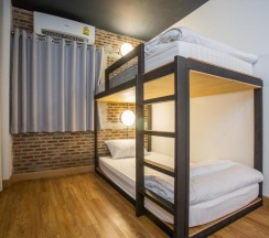 Двухместный номер Standard 2 отдельные кровати в Give Me 5 Hostel