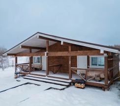 Четырёхместный дом Сельский с видом на озеро в Глэмпинг на озере Сиг