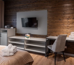 Superior Room с выходом на бассейн в Небо и Горы