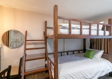 Четырёхместный номер Standard в Phobphanhostel