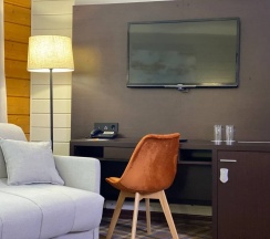 Pet Classic Suite в Les Art Resort