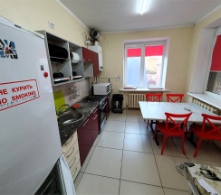 Дом: 5 комнат, Кухня, Джакузи, Душ, 2 туалета, 9 кроватей в Реальное место отдохнуть