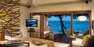 Остров Хембаду: Курортный отель Taj Coral Reef Resort & Spa Maldives A Premium All Inclusive Resort