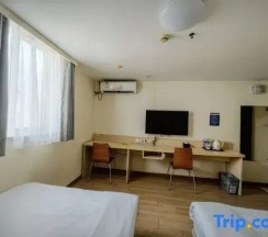 Двухместный номер Economy (2 отдельные кровати) в 7 Days Inn Shanghai Changshou Road Subway Station PCD Store Branch