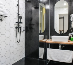 Улучшенный в History Hotel