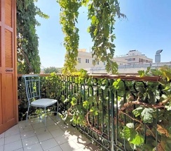 Номер Standard с балконом в Old Jaffa Hostel