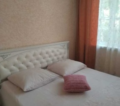 Семейные апартаменты с 2 комнатами в Уютный дворик