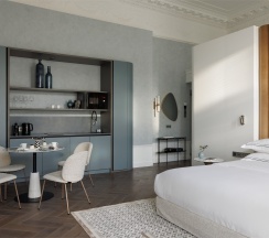 Люкс Тургенева в Огюстин Шатильон