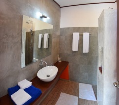 Двухместное бунгало Deluxe двуспальная кровать в Vivi Bungalows Resort