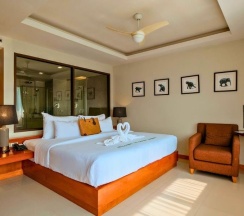 Двухместное шале Seaside Wing рядом с пляжем двуспальная кровать в Kacha Resort and Spa Koh Chang