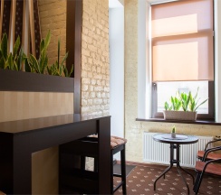 Апартаменты с ванной и балконом в My Favourite Garden Hotel