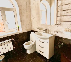 Двухкомнатный улучшенный люкс №7 в Усадьба уюта