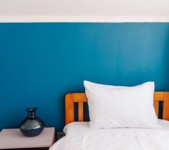 Коттедж с балконом в Гавань