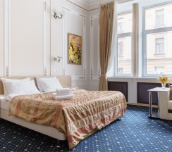 Комфорт в Александр Hotel