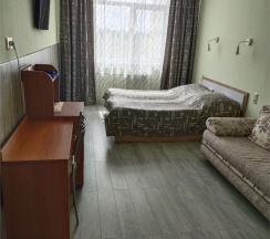 "Эконом" с двуспальной кроватью №510,511,59,50,2,69 в Октябрьская