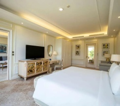 Двухместные апартаменты двуспальная кровать в Курортный отель Radisson Blu Resort Phu Quoc