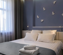 Комната улучшенная с 1 двуспальной кроватью в Hotel design style