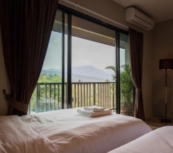 Двухместный номер Standard с видом на горы 2 отдельные кровати в Thanburi Resort