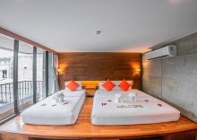 Трёхместный номер Standard в J4 Hotel Samui