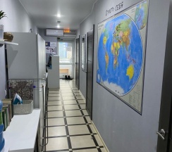 Кровать в общем номере (мужской номер) (общая ванная комната) в Хостел