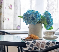 Апартаменты c 1 комнатой с балконом в Прованс