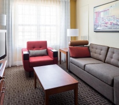 Люкс с 2 комнатами в TownePlace Suites Los Angeles LAX/Manhattan Beach