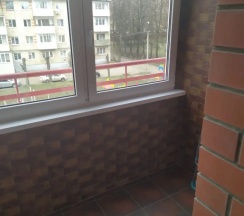 Номер Standard с балконом и с красивым видом из окна в Апартаменты Коммунистическая 25