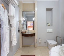 Двухместный полулюкс двуспальная кровать в Regardal Hotel