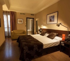 Трёхместный номер в Hotel Cortezo