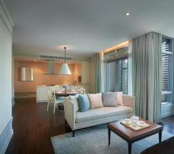 Люкс Premier с 2 комнатами в Oriental Residence Bangkok