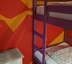 4-Койко-место в четырехместном номере с двумя двухъярусными кроватями  в Макарена