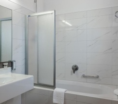 Двухместный номер Standard 2 отдельные кровати в Alpenhotel Enzian