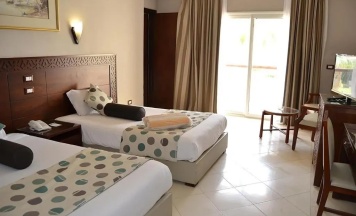 Двухместный номер Regal рядом с пляжем 2 отдельные кровати в Regina Resort and Aqua Park Hurghada