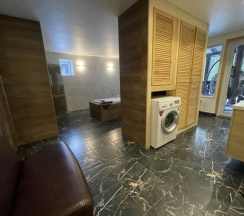 Шале Luxury с балконом и с красивым видом из окна в Аврора Country House