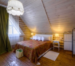 Дом «У озера» в Лесная сказка