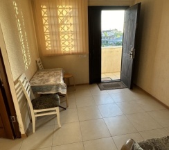 Пятиместные апартаменты с 2 комнатами с видом на внутренний двор в Rozetta