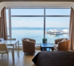 Sea view apartments - Superior (Панорамный вид на море, до 3 гостей), Станюковича 48/5 в Vvo apartments group